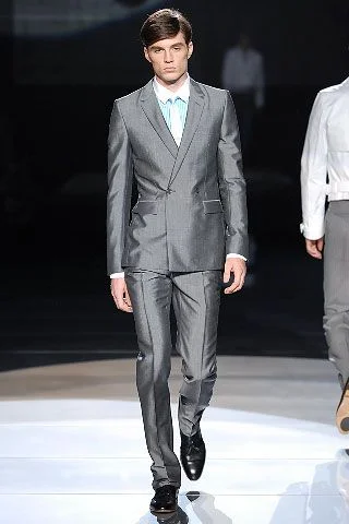 Look 3
